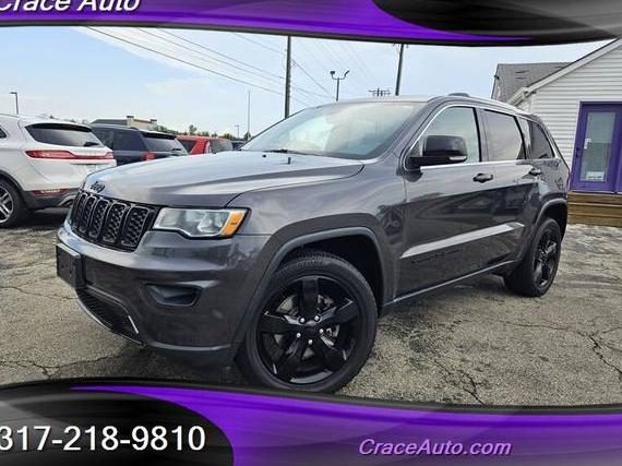 JEEP GRAND CHEROKEE 2018 1C4RJFBG0JC402201 image